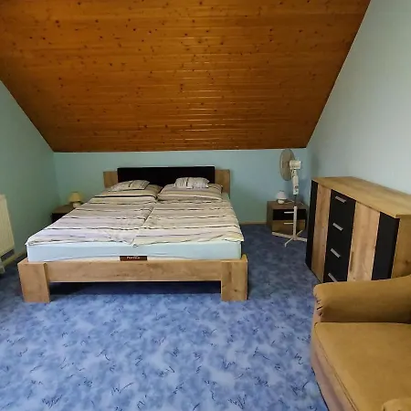 Voros Apartman